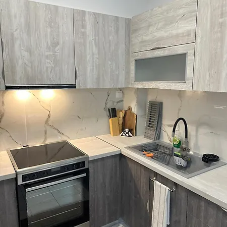 The Lightshouse Chalkís